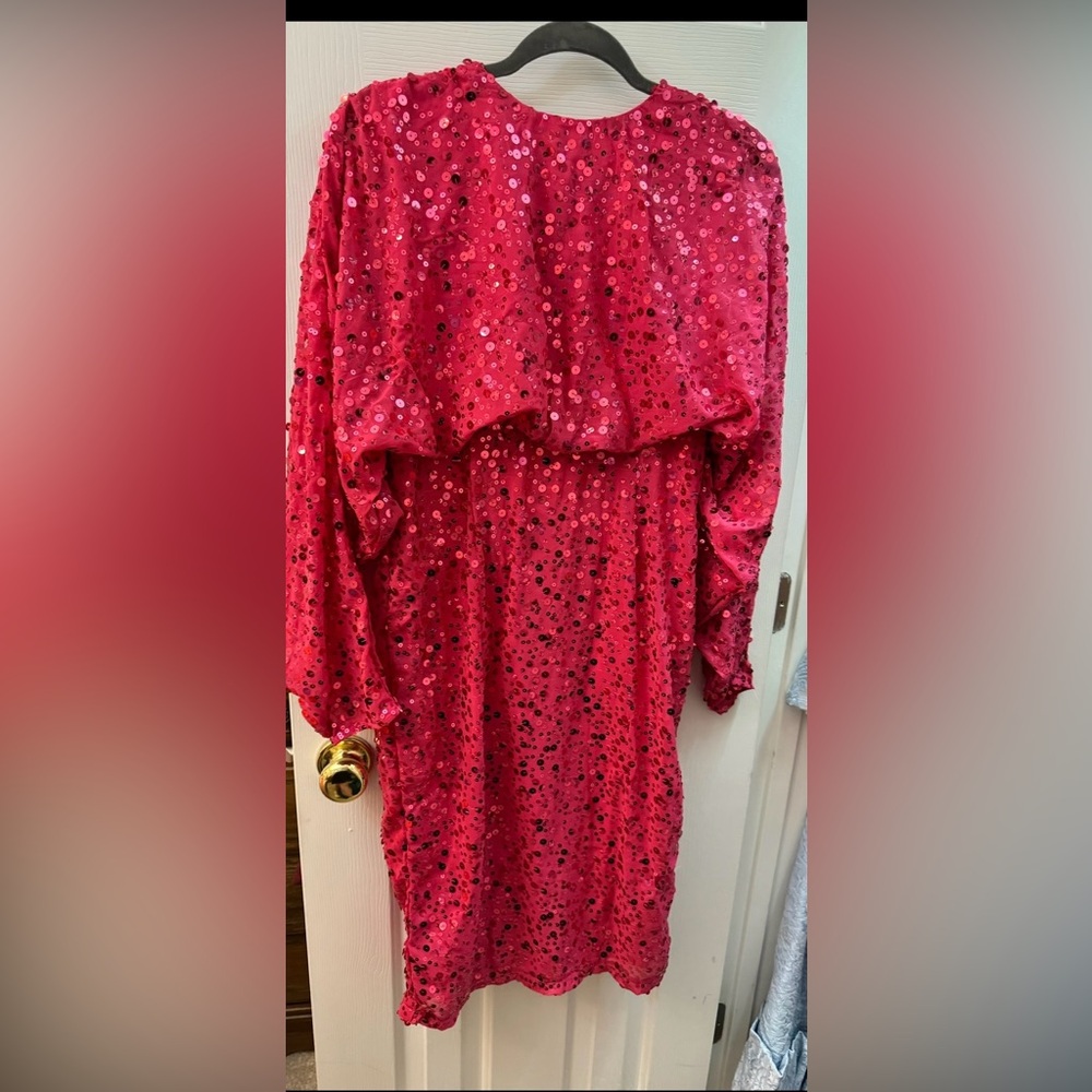 Boohoo Fuchsia Sequin Dress size 8 NWT